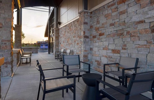 Oak Creek Hotel | Homewood Suites By Hilton Oak Creek Milwaukee