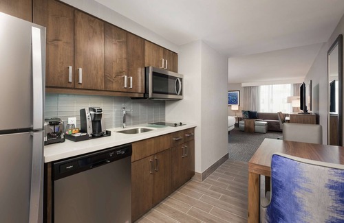 Byward Market - Parliament Hill Hotel | Homewood Suites by Hilton Ottawa Downtown
