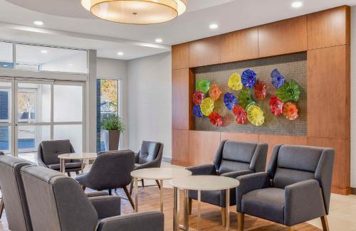 Winnipeg Hotel | Homewood Suites by Hilton Winnipeg Airport - Polo Park