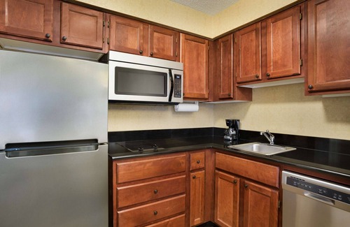Deco Hotel | Homewood Suites by Hilton Houston - Willowbrook Mall