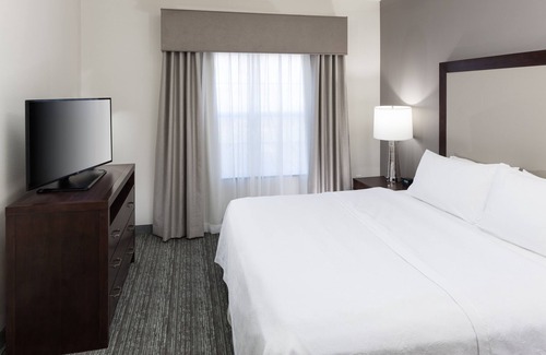 Mahwah Hotel | Homewood Suites by Hilton Mahwah
