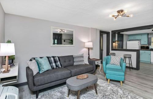 Earlewood House | Homey 4BR in Earlewood