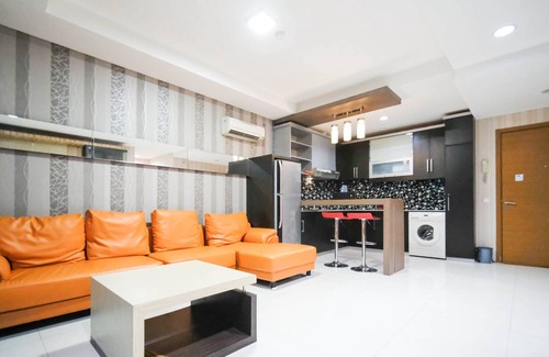 Waru Apartment | Homey And Cozy Living 2Br Apartment At Aryaduta Residence Surabaya