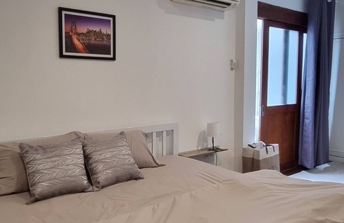 Ploenchit Hotel | Homey stay and cafe by hematoa near BTS Phloen Chit