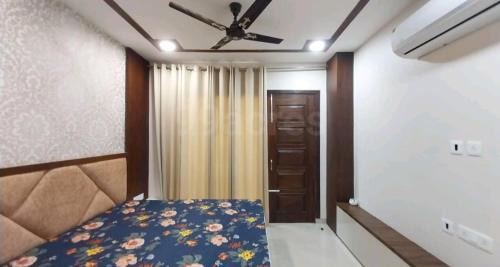 Panchkula Urban Estate House | HomiStay Luxury Room
