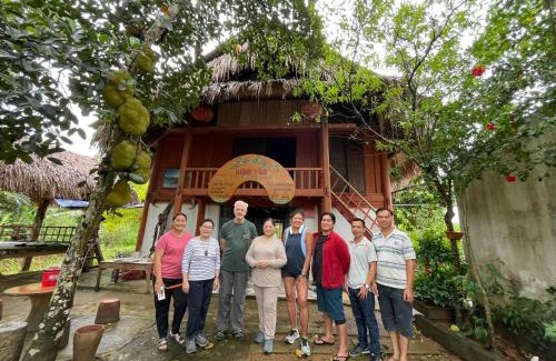 Tan Son House | Homstay Hưng Yên - Long Cốc