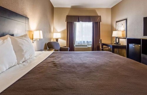 Hondo Hotel | Hondo Inn