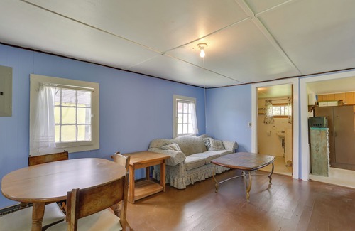 White Mills Cabin | Honesdale Cabin on 110-Acre Farm: Pets Welcome!