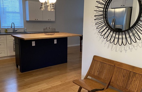 Honesdale Apartment | Honesdale Historic District 2BR+ Apartment