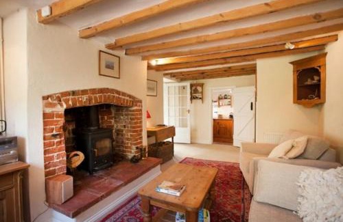 Stiffkey House | Honey Barrel Cottage