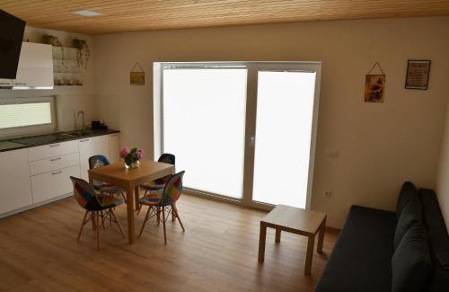 Gorje Apartment | Honey house