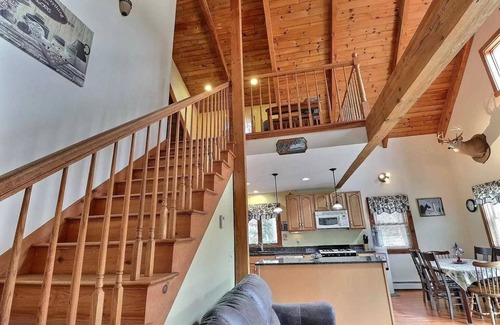 Croydon House | Honeymoon Cabin *Waterfront Access*
