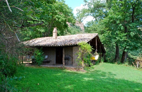Lubriano House | Honeymoon Cottage