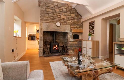 Compton Dundon House | Honeysuckle Cottage