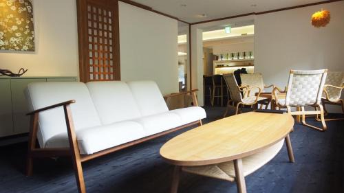 Shinshiro Bed & Breakfast | Hoo!Hoo!