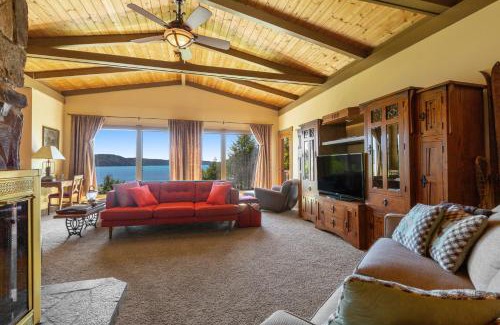 Eldon House | Hood Canal Escape