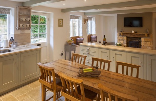 Chipping Campden House | Hook Cottage - Beautiful 4 bedroom Cotswold cottage in Chipping Campden