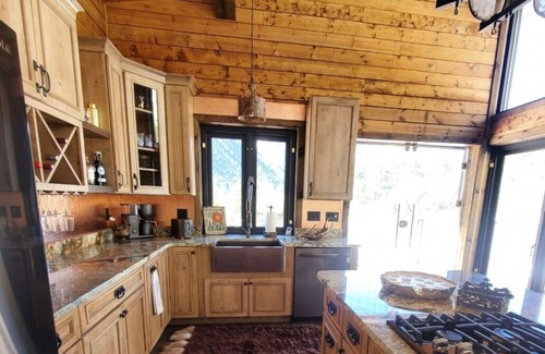Nathrop Ski Chalet | Hoosier Bunny Mine Mountain Chalet
