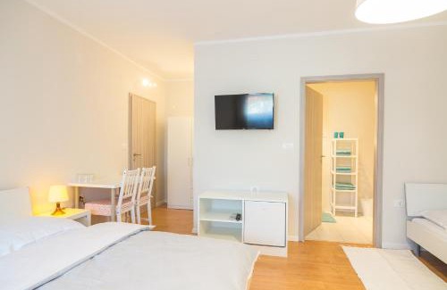 Postojna Hotel | HOP HOUSE Garni Hotel