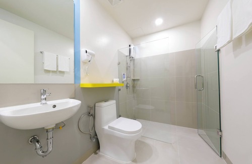 Phil-Am Hotel | Hop Inn Hotel Davao