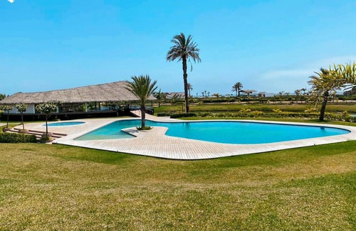 Tambo de Mora House | HOP Solarena Hermosa Casa Playa y Campo