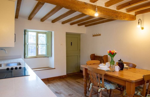 Bourton Cottage | Hope Cottage, Naunton - pet friendly with a wood burner and garden