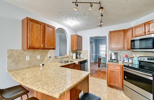 Hope Mills House | Hope Mills Family Home w/Huge Backyard!