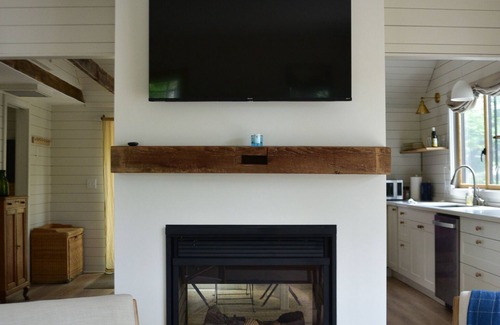Edina House | Hopkins Scandinavian Simplicity house with double sided fireplace