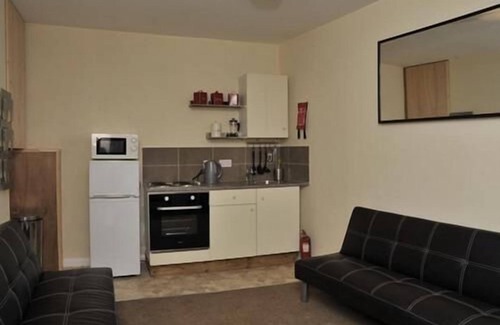 Whickham House | Hoppers Cottage Guest House - King Superior
