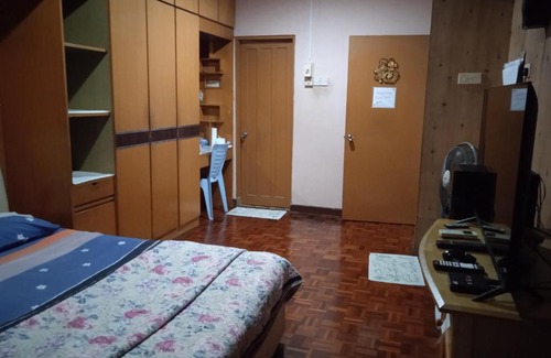 Taman Wah Keong Bed & Breakfast | Hornymoon Suite