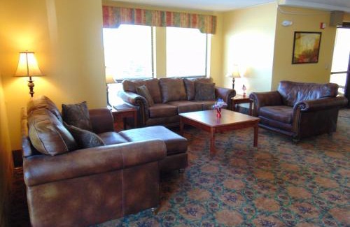McCook Hotel | Horse Creek Inn