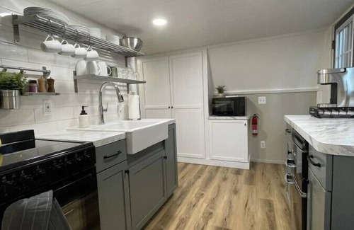 Ortonville House | Horses|Hot Tub|Fire Pit|Hiking|Tiny Home