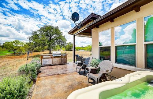 Horseshoe Bay West House | Horseshoe Bay Bungalow