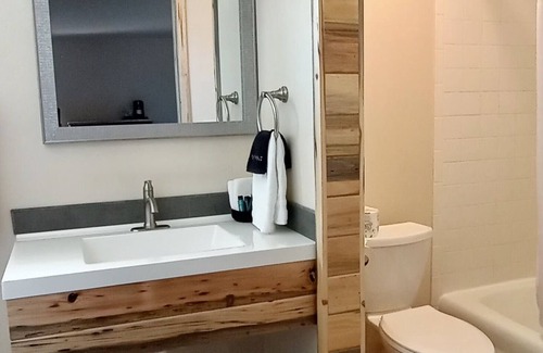 Lovell Hotel | Horseshoe Bend Motel