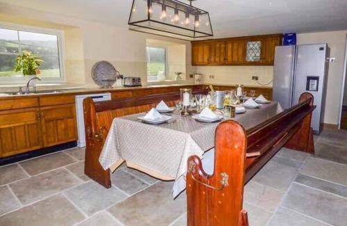 Eastgate Cottage | HORSLEY HEAD HOLIDAYS, family friendly, with open fire in Eastgate