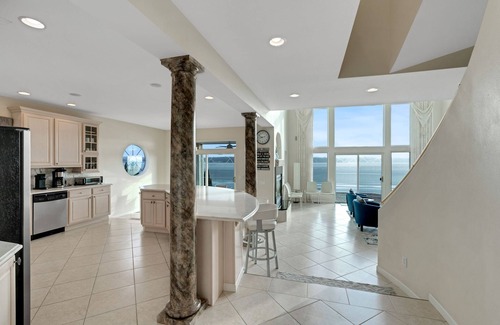Manitou Beach-Devils Lake House | Horton Beach Lake House: Golden Leaves and Lakefront Getaways!