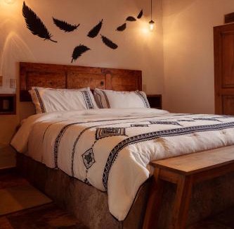 Del Cerrillo House | Hospedaje Boutique Paz Creativa