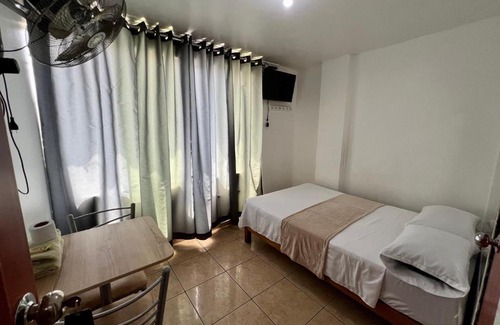 San Martin de Porres Hotel | Hospedaje Senegal cerca al aeropuerto