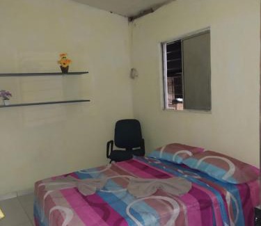 Ipsep House | Hospedaria