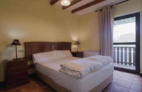 Cobreros House | Hospedería El Pico Del Fraile