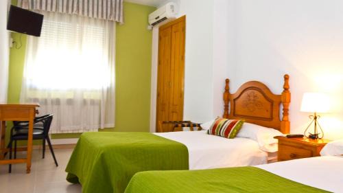 Atienza House | Hospedium Hostal Restaurante El Mirador de Atienza