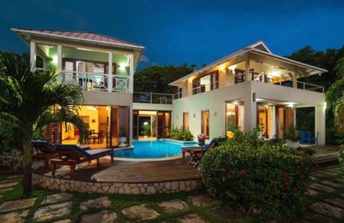 West End Villa | Hospitality Expert - Little Waters Villa Negril