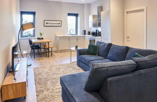 Waterloo Apartment | Host & Stay - Mariposa Waterloo