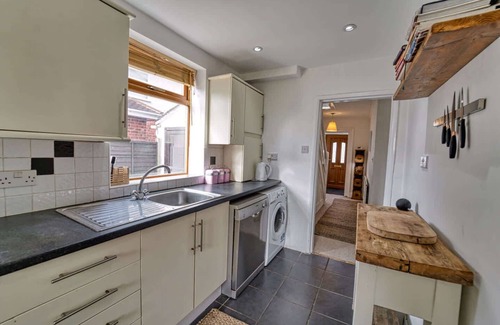 Worcester House | Host & Stay | Severn Swans House