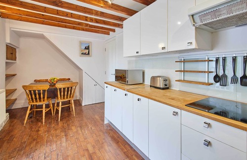 Trefor House | Host & Stay | Trefor Cottage