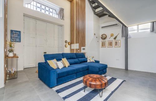 Evora House | Host Wise - Elegant Loft with Historic Charm & Terrace