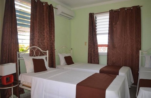 Cienfuegos House | Hostal Amanecer CIENFUEGOS