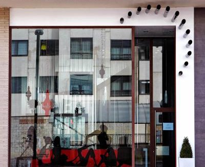 Burgos House | Hostal Averroes