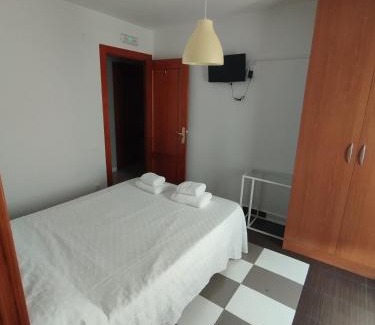 Castaneda House | Hostal Bordillas