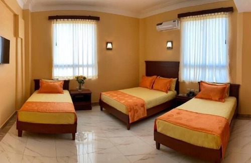 Guayaquil Hostel | Hostal California Inn